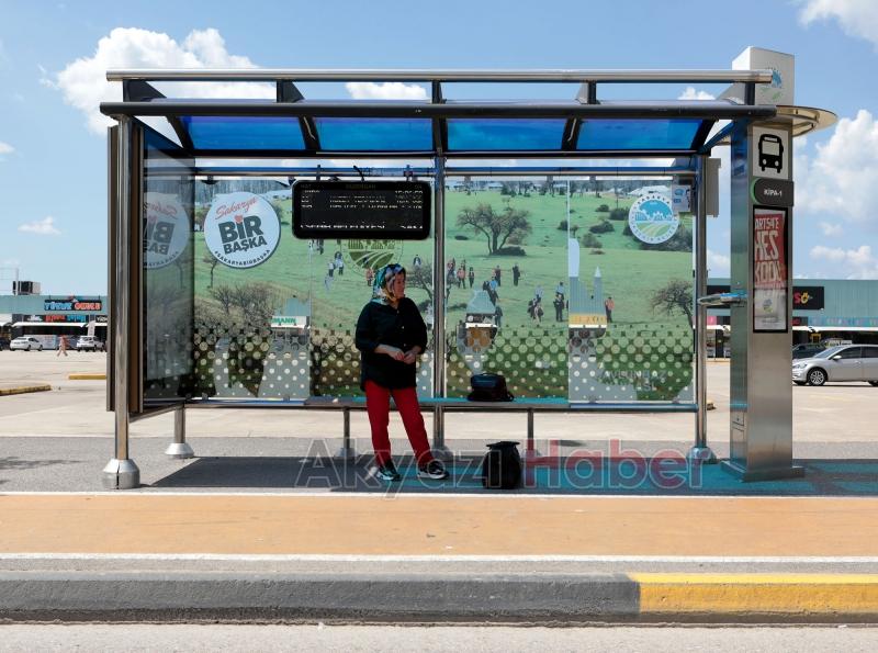 Büyükşehir akıllı durakları devreye aldı