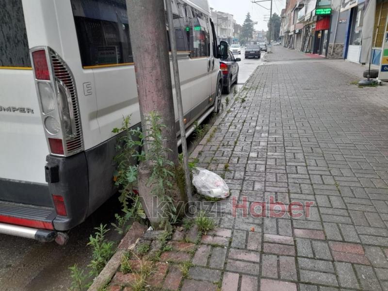   Akyazı Sahipsiz 3 ay sonra asfaltlanacak caddelerde çalışma yok