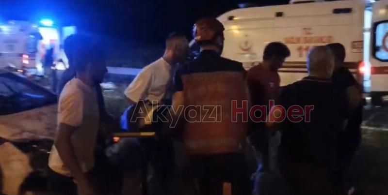 Otomobil ile panelvan çarpıştı: 6 yaralı