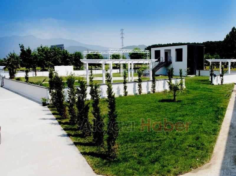 Yakıcı Garden ile en mutlu gününüzü taçlandırın