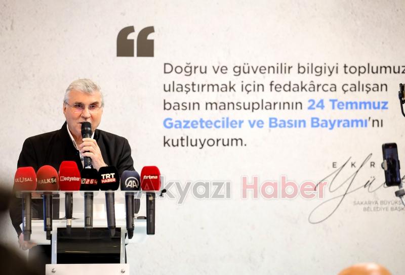 Ekrem Yüce Basın Bayramı’nda gazetecilerle buluştu