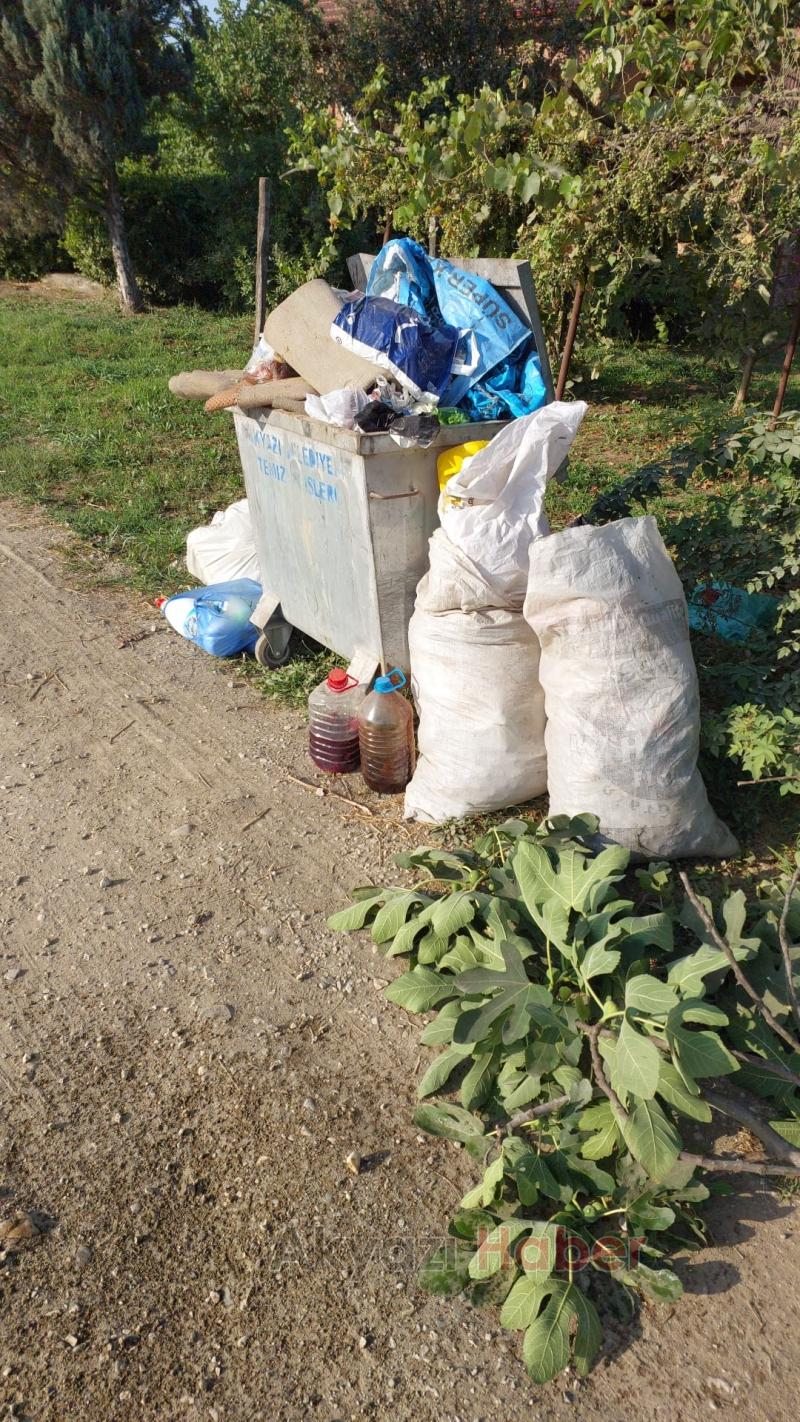 Çöp isyanı devam ediyor