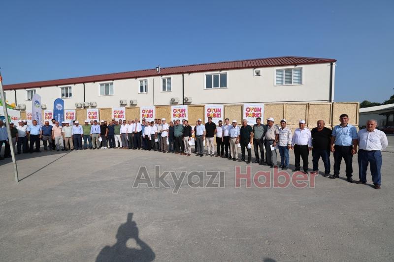 81 mahalleye oyun grupları teslim edildi