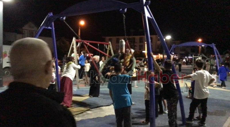 Akyazılılar parka akın etti