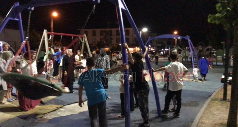 Akyazılılar parka akın etti