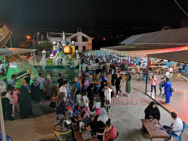 Eğlence'nin adresinde aşure ziyafeti