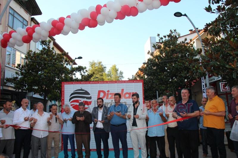 Dizdar Turizm'in Dev Açılışına Yoğun İlgi