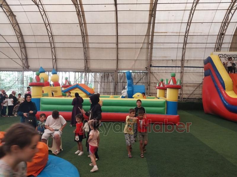 Kuran Kursu öğrencileri için şenlik