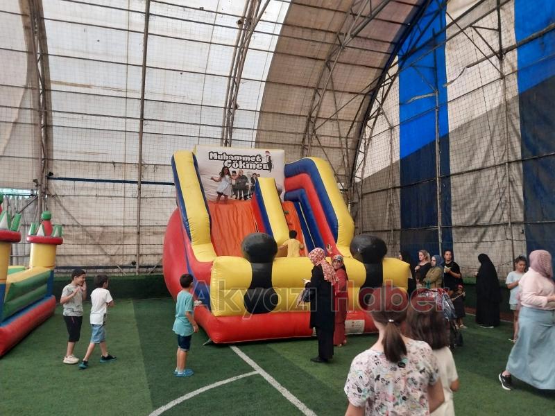 Kuran Kursu öğrencileri için şenlik