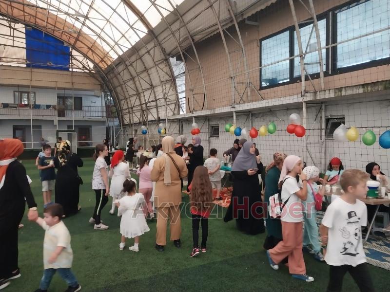 Kuran Kursu öğrencileri için şenlik