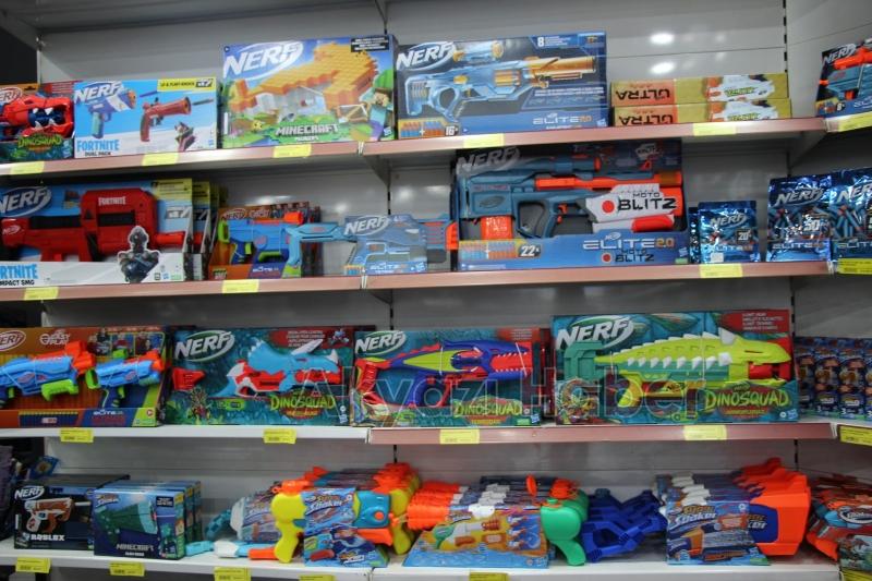 Akyazı'nın ilk ve tek oyuncak mağazası