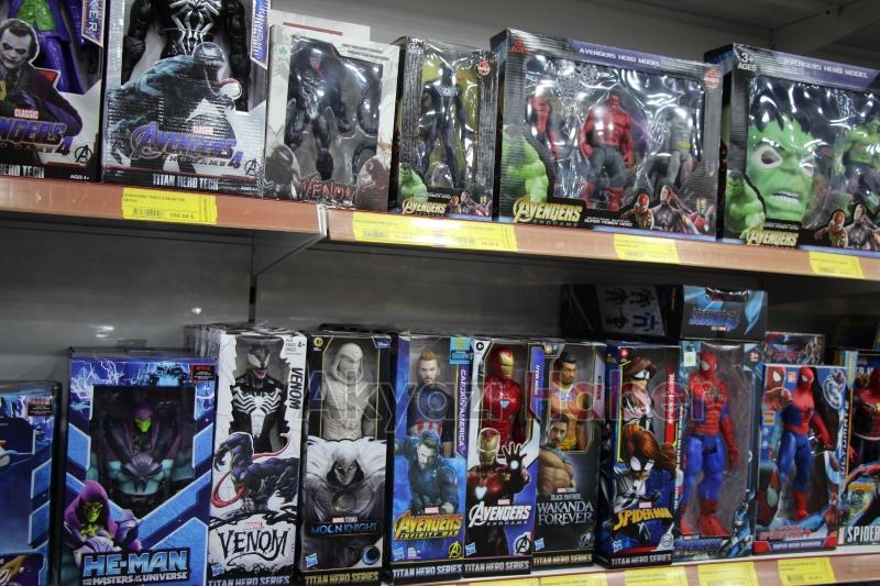 Akyazı'nın ilk ve tek oyuncak mağazası