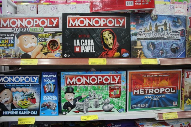 Akyazı'nın ilk ve tek oyuncak mağazası