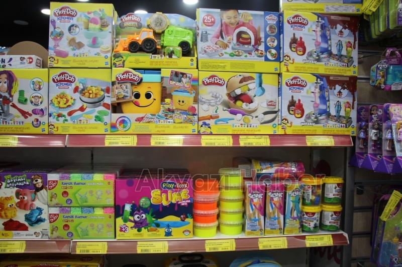 Akyazı'nın ilk ve tek oyuncak mağazası