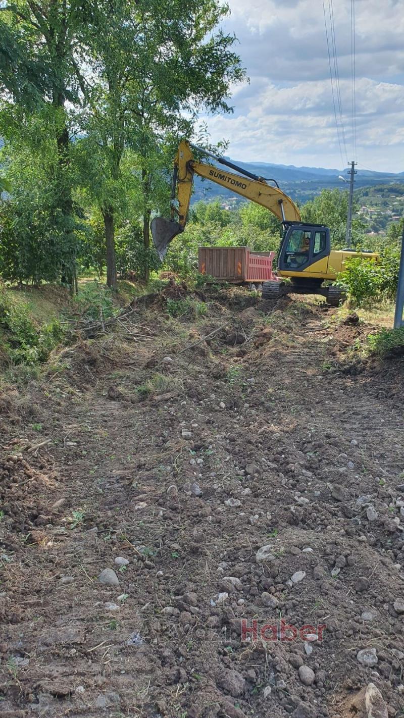 Kuzuluk'a hizmet yağıyor