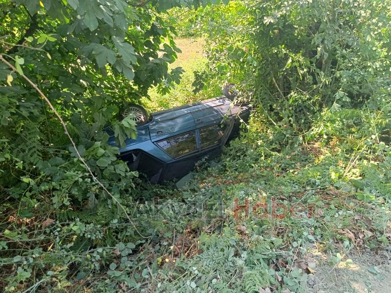 Şarampole uçan otomobil sürücüsü yaralandı