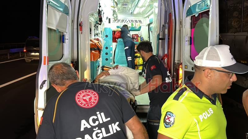 Otoyolda feci kaza: 1 ölü, 20 yaralı