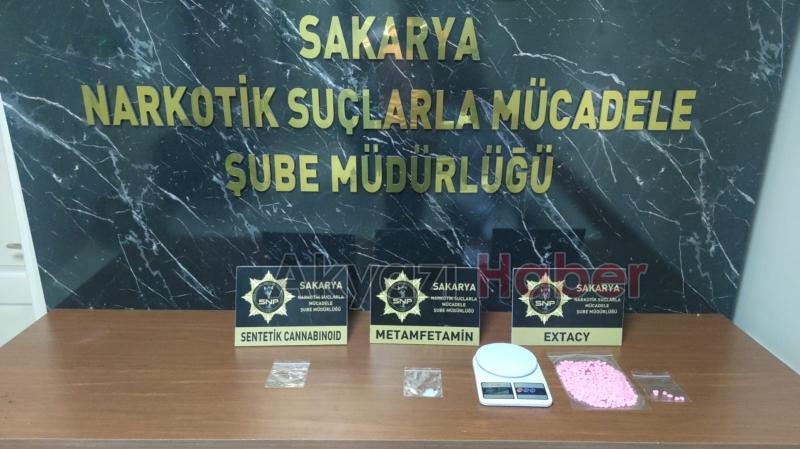 Sakarya'da uyuşturucu operasyonlarında 88 kişi yakalandı
