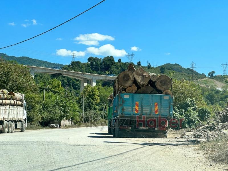 Tonajlı kamyonlar yenilenen yolları tehdit ediyor