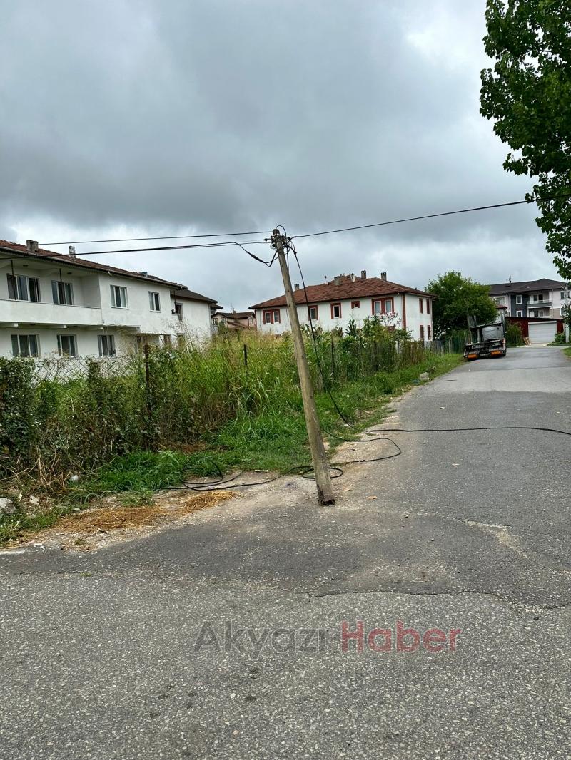 Direk yıkılmak üzere