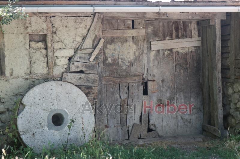 4 asırlık değirmen bugünde çalışıyor