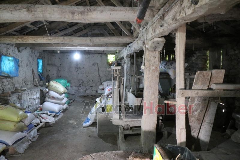 4 asırlık değirmen bugünde çalışıyor