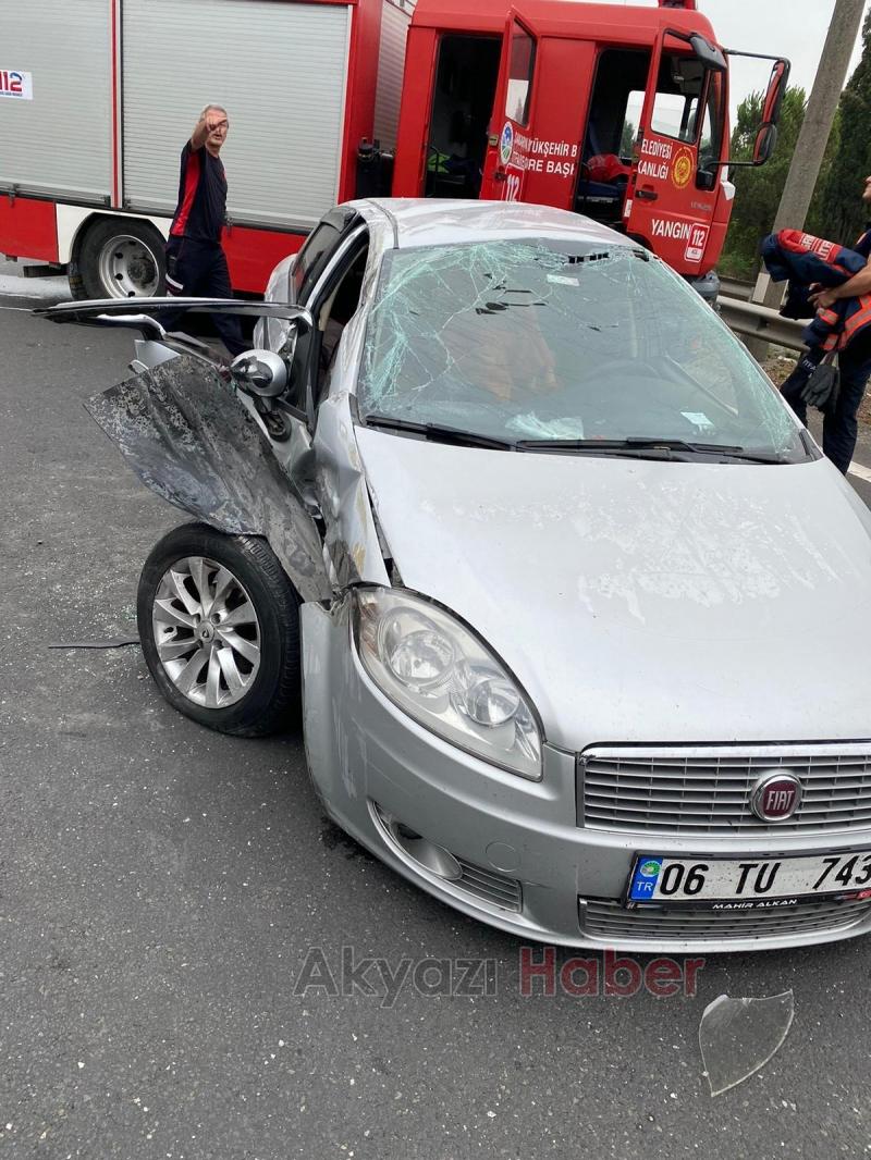 Otoyolun Akyazı kesiminde kaza: 1'i ağır 2 yaralı
