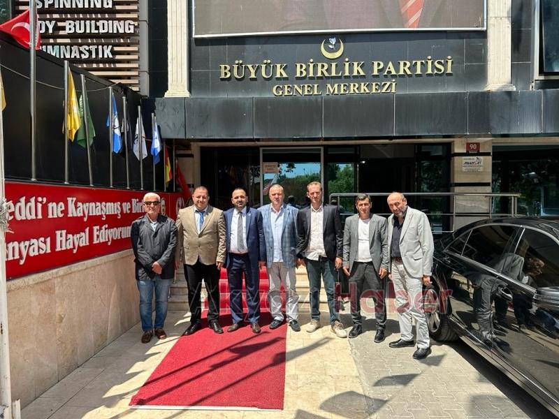 Sakarya Vakfıkebir Derneği BBP Liderini Ziyaret Etti