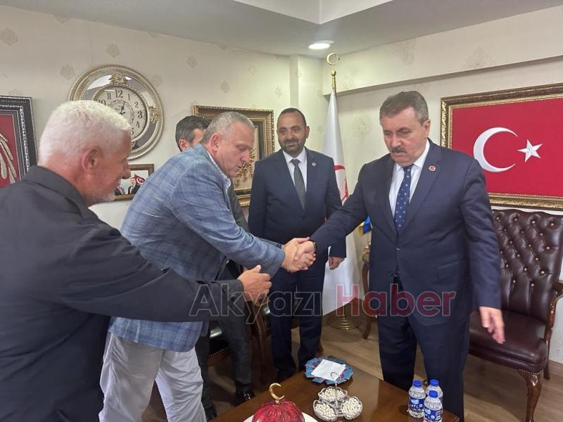 Sakarya Vakfıkebir Derneği BBP Liderini Ziyaret Etti