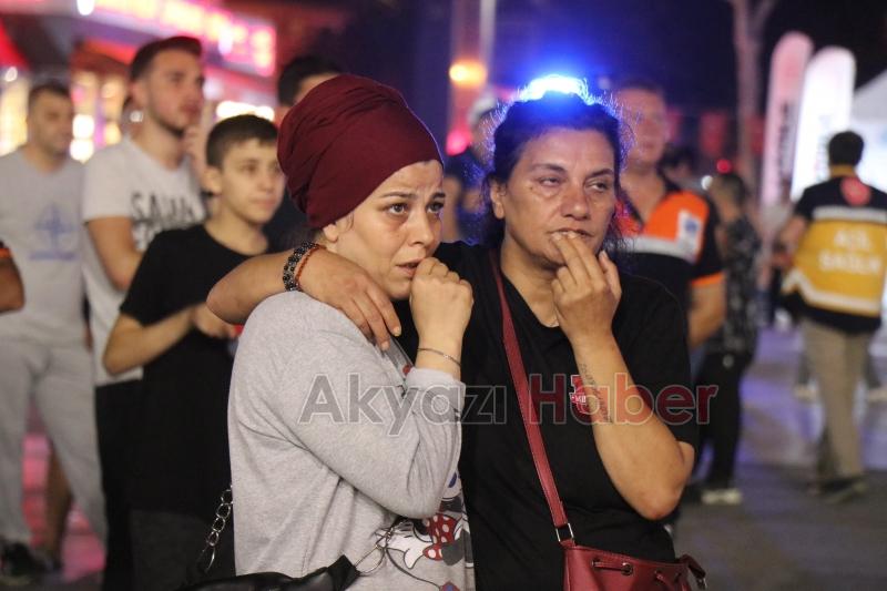 Anma programında gözyaşlarını tutamadılar