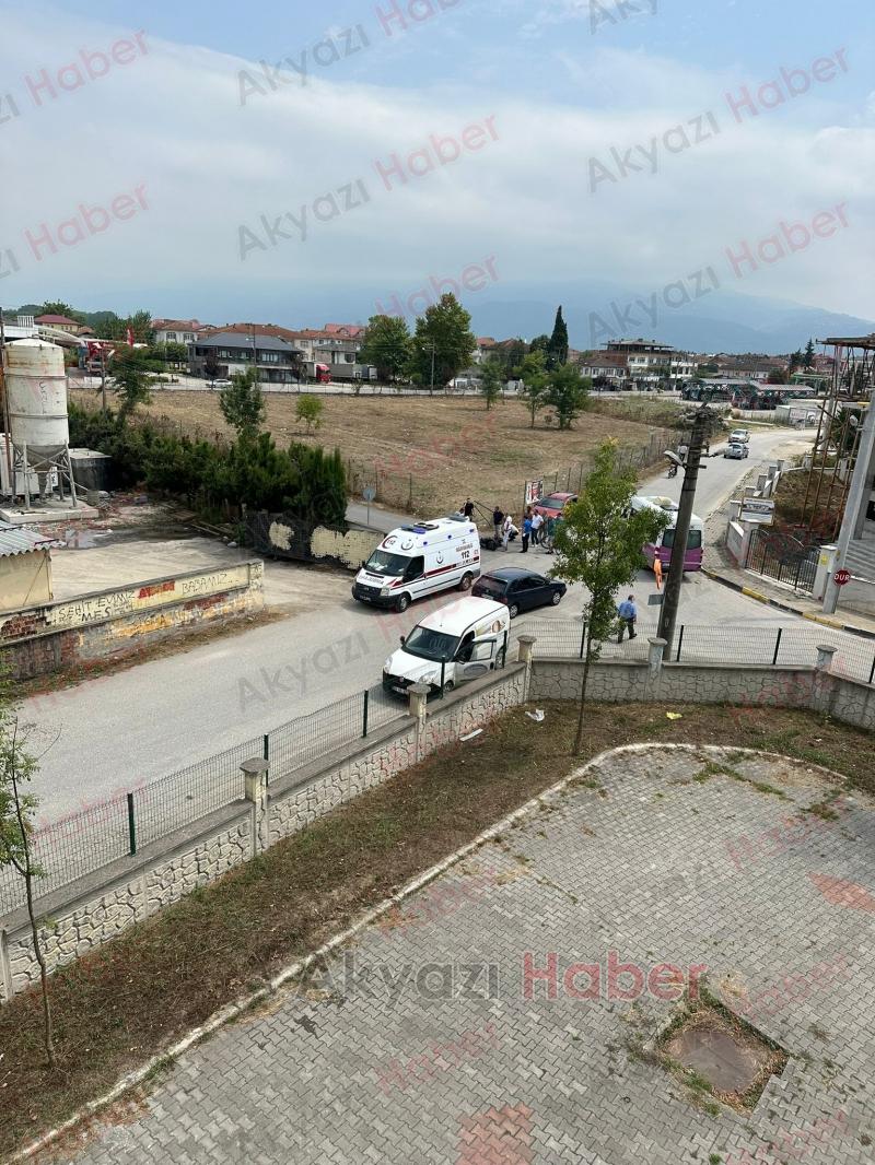 Motosiklet sürücüsünün öldüğü feci kaza kamerada