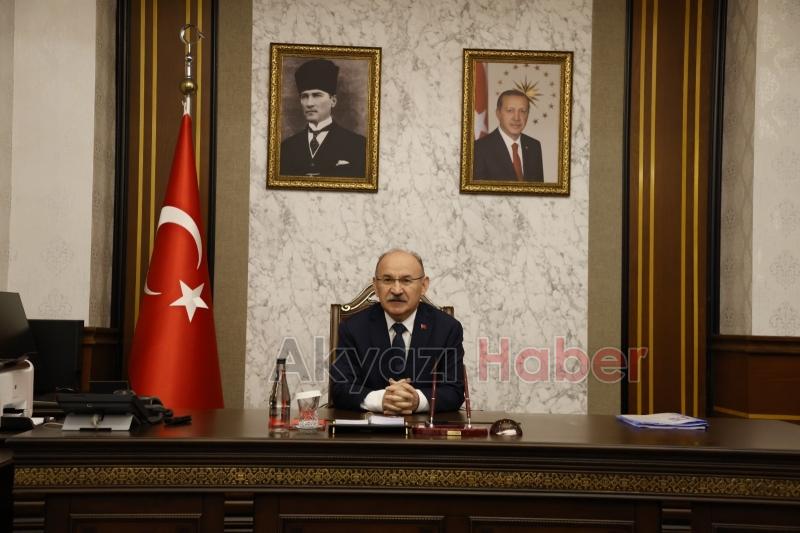 Vali Yaşar Karadeniz Göreve Başladı