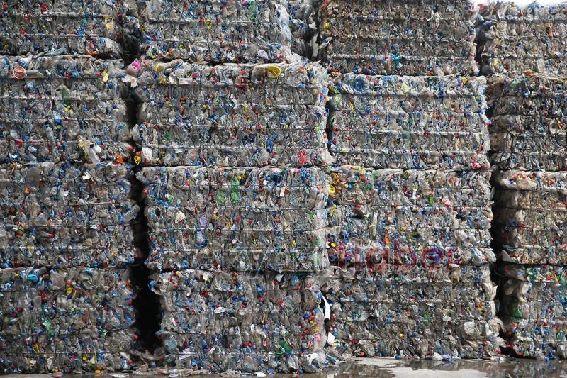 Çöp olarak çıktığı eve elektrik olarak dönüyor