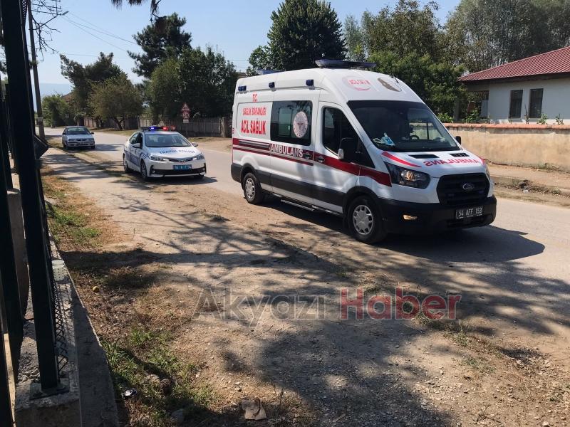 Devrilen motosikletteki 3 kişi yaralandı