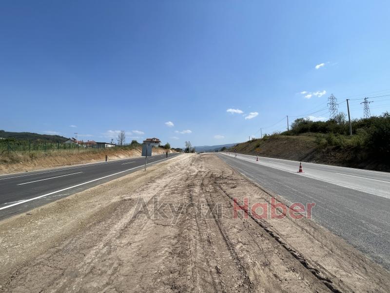 Akyazı-Ankara otoyolu inşaatı havadan görüntülendi