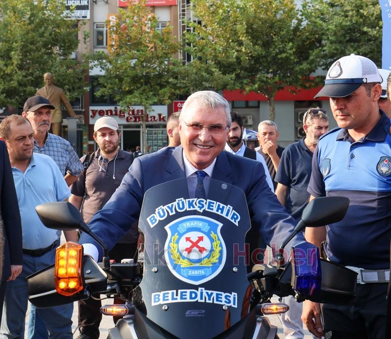 Büyükşehir araç filosunu güçlendirdi