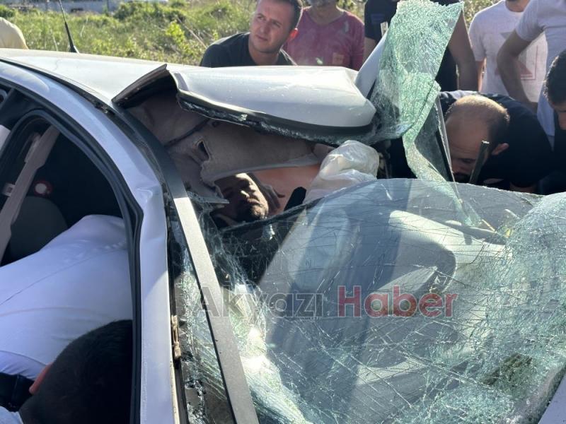 Kontrolden çıkan otomobil ağaca çarptı: 1’ağır 2 yaralı