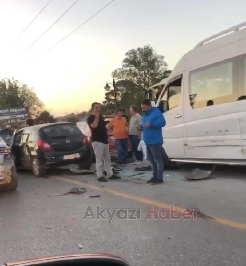 Yenikent'te zincirleme kaza