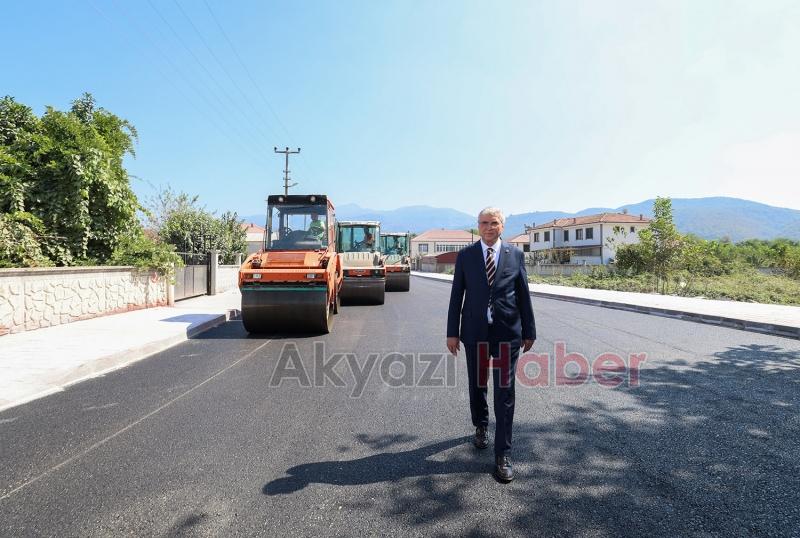 Akyazı  Şehit Ahmet Tarım Caddesi’nde asfalt sevinci