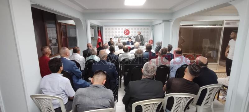 MHP Akyazı İlçe Teşkilatını ziyaret ettiler
