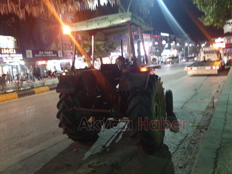 Seyir halindeki römorkun lastiği çıktı