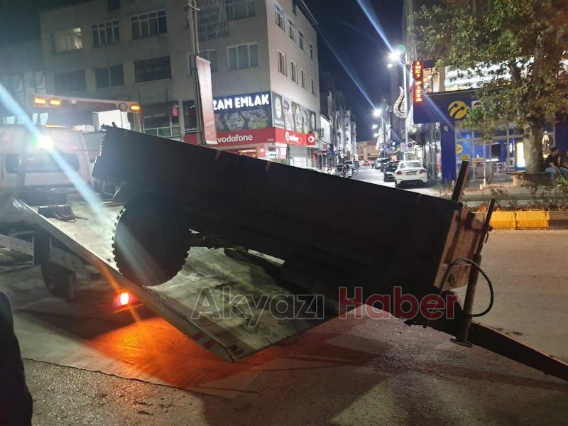 Seyir halindeki römorkun lastiği çıktı