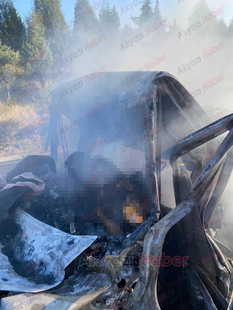 TEM'de korkunç kaza: Alev alev yanan araçta can verdi