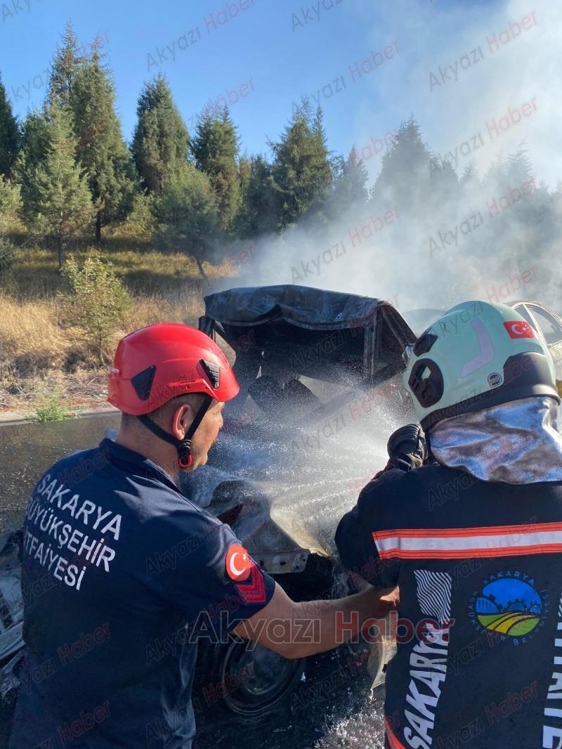 TEM'de korkunç kaza: Alev alev yanan araçta can verdi