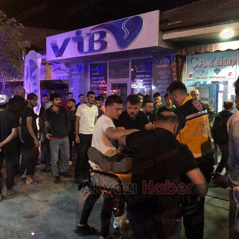 Akyazı'da maç sonrası kavgada 1 kişi ağır yaralandı