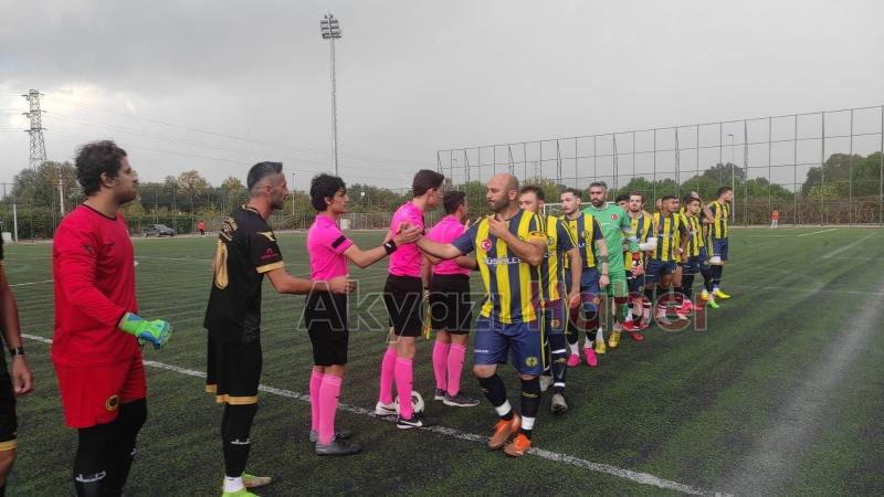 As Akyazıspor Süper Amatöre müthiş başladı