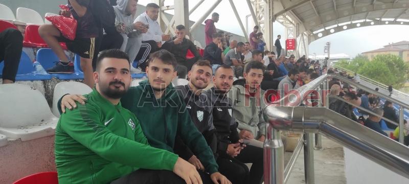 As Akyazıspor Süper Amatöre müthiş başladı