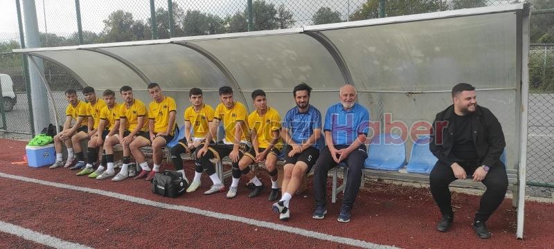 As Akyazıspor Süper Amatöre müthiş başladı