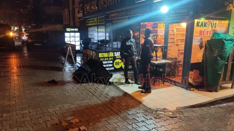 Üvey oğlunu silahla öldürdü