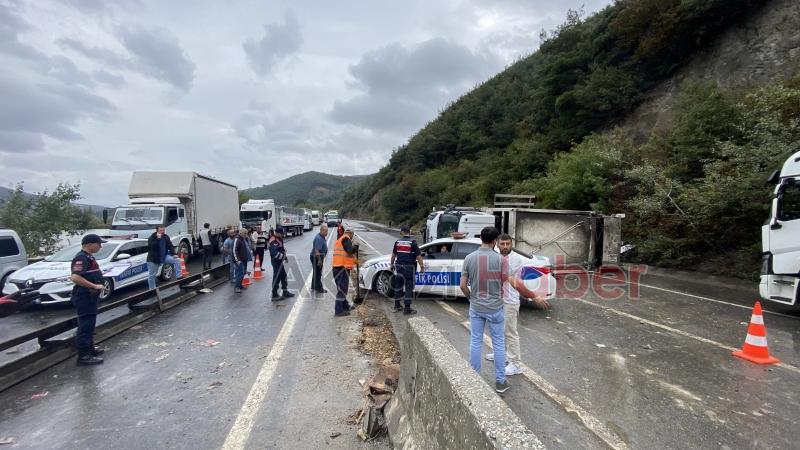 D-650'de zincirleme kaza